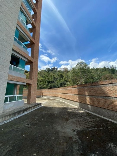 Imagen 17 de 19 de Vendo Pb De 143+370m2 4h/4b/3pe El Solar Del Hatillo 2307
