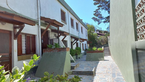 Imagen 2 de 11 de Venta De Departamento 2 Ambientes Con Gas Natural!!!!!
