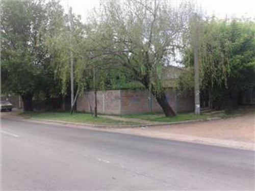 Imagen 18 de 20 de Atencion Inversores Casa Sobre Colectora De Autopista Del Oe