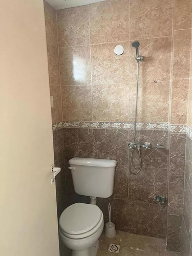 Casa En Venta - 3 Dormitorios 3 Baños - 400mts2 - Azul
