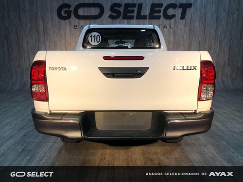 Toyota Hilux Dx 4x2 Diesel 2017 Blanco Excelente Estado