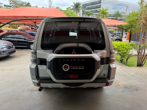 Mitsubishi Pajero Full 3.2 HPE 4X4 16V TURBO INTERCOOLER DIESEL 4P AUTOMÁTICO