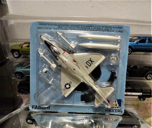 A-a Skyhawk Escala 1/100 Italeri En Blister