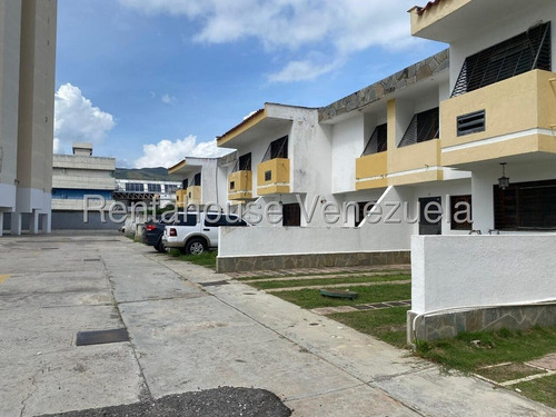 Townhouse En Alquiler En La Granja Naguanagua Valgo Comodo Amplio Cocina Moderna
