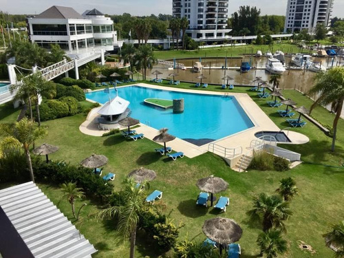 Imagen 2 de 16 de Marinas Golf - Departamento En Venta Con Renta