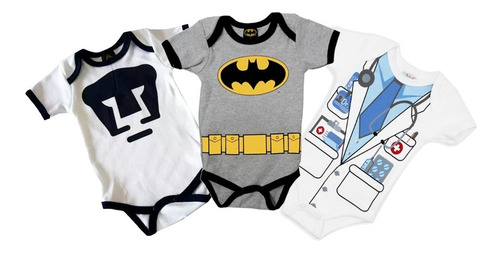 Imagen 2 de 9 de Pañalero Bebe Ropa Pumas Futbol Doctor Batman Set 3 Pzas