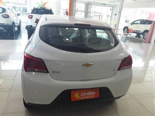 Chevrolet Onix 1.0 Mpfi Lt 8v Flex 4p Manual