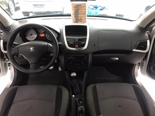 Imagem 5 de 13 de Peugeot 207 Quiksilver 1.6 T.flex Completo