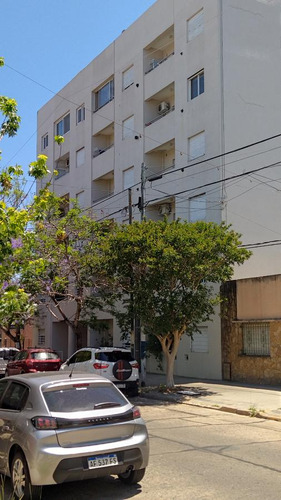 Departamento Venta- 2 Dormitorios - Suite Y Vestidor - Cochera - Terraza - Barrio Norte