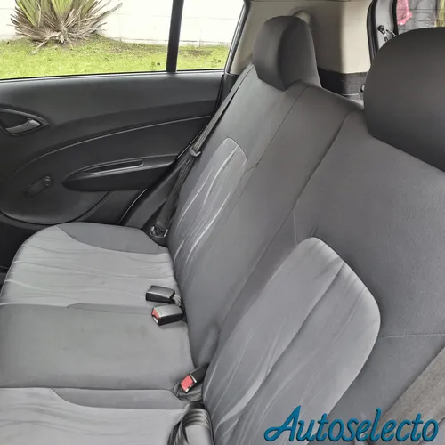 Chevrolet Sail LT 1.4
