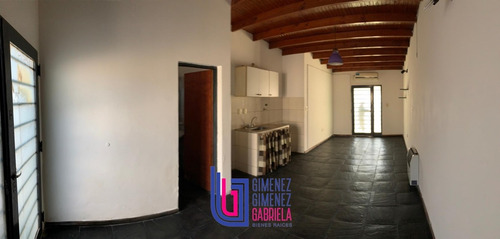 Imagen 5 de 11 de Venta 70 Esq. 138 Ph Con Jardín La Plata