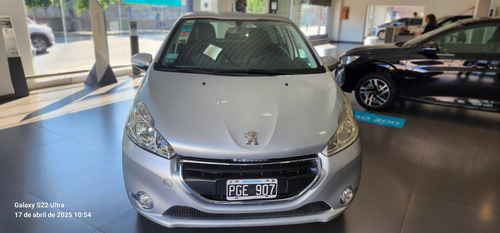 Peugeot 208 1.5 Allure Touchscreen