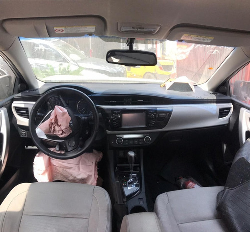 Imagem 6 de 7 de Sucata Toyota Corolla 14/15 Prata 154cvs