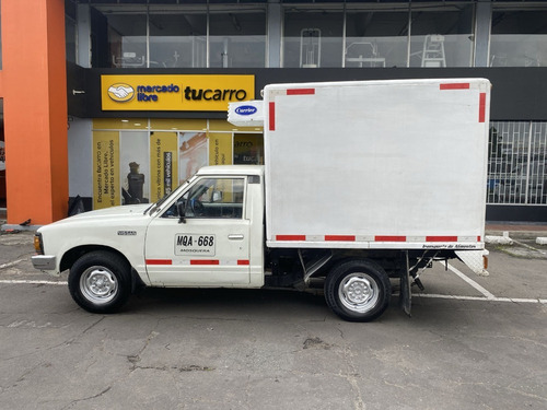 Imagen 3 de 8 de Nissan Tl 720t 1992