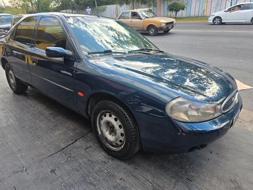 Ford Mondeo 1.8 Clx