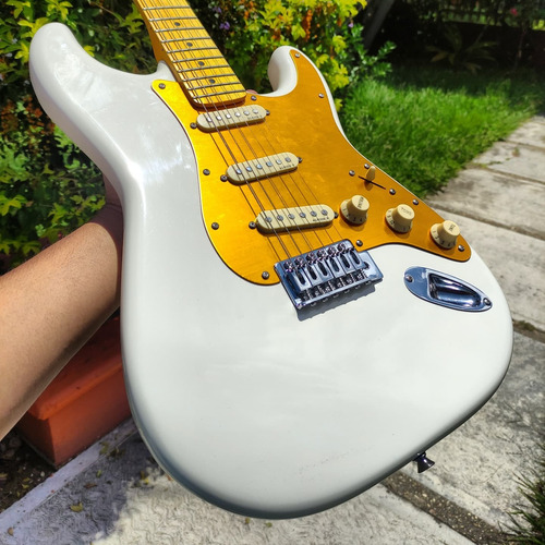 Stratocaster Hecha En México 