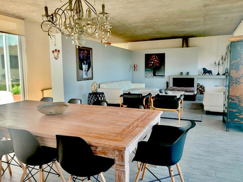 Interesante Casa En Marbella Con Vista