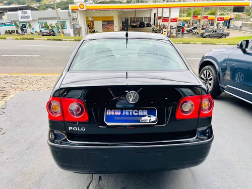 Imagem 5 de 15 de Volkswagen Polo Sedan 1.6 8v Gasolina 4p Manual