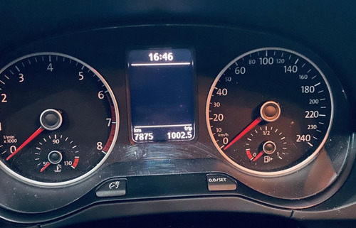 Volkswagen Crossfox Con Apple Carplay & Android Auto