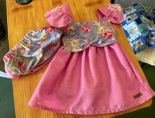 Vestido De Niña Con Cubre Pañal Talle 1 Año