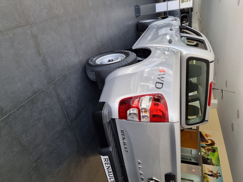 Imagen 14 de 20 de Renault Alaskan Confort 4x2 2.3 Turbo 160 Cv¡¡¡¡¡ Oferta M