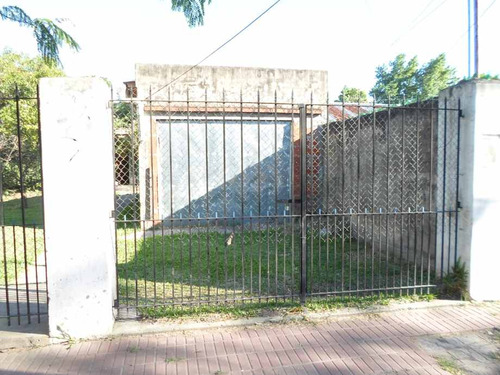 Casa En Venta En Ministro Rivadavia