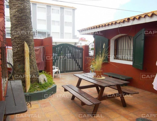 Casa En Venta Puerto De Punta Del Este- Ref: 24866