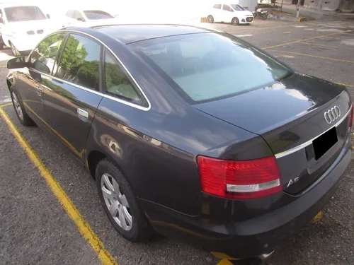 Audi A6 2.8 V6 Multitronic Lujo