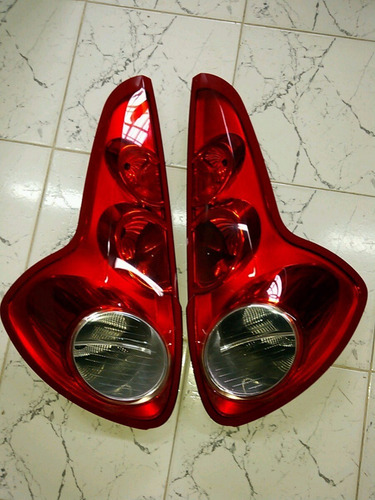 Faro Trasero Original Palio 326 Attractive