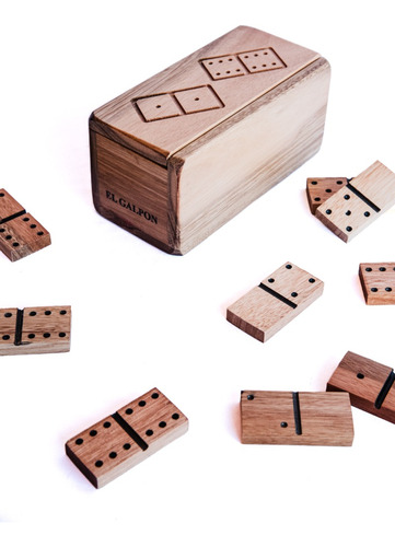 Domino De Madera