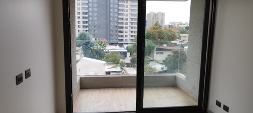 Arriendo Depto 2d-2b Con Estacionamiento Y Bodega