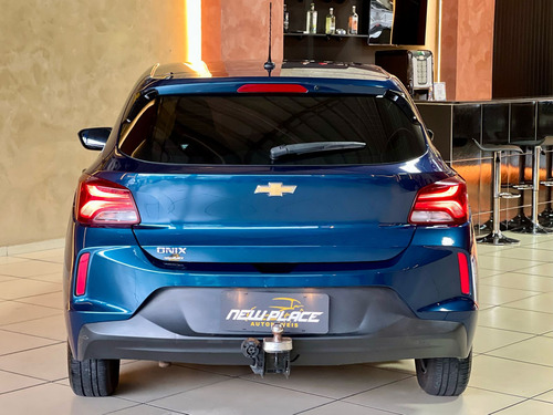 Chevrolet Onix HATCH 10MT LT2