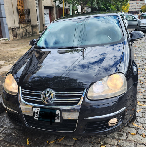 Volkswagen Vento 2.5 Luxury Wood Tiptronc