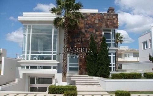Imagem 5 de 30 de Casa De Altíssimo Padrão 4 Suítes De Frente Para O Mar Em Jurerê Internacional - Ca0072
