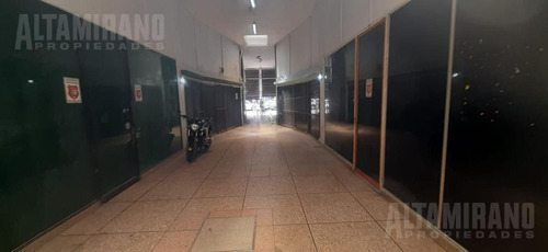 Imagen 11 de 13 de Local - Villa Ballester