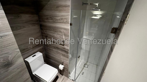 Espectacular Apartamento En Colinas De Valle Arriba! #25-18508 Ricardo Romero