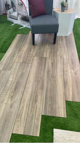 Ceramica Tipo Madera Forest Fresno 25x120 1era Calidad