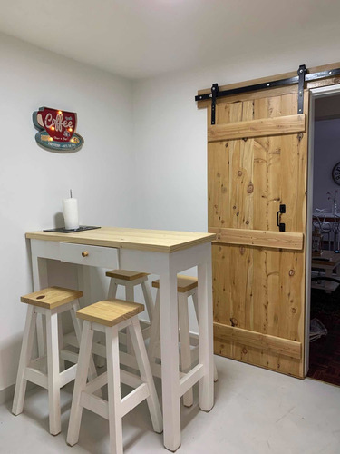 Imagen 12 de 27 de Departamento En El Centro De Bariloche Con Vista Al Lago, En Barrio Residencial Belgrano A Solo 4 Cuadras Del Centro Cívico, Apto Hasta 6 Personas