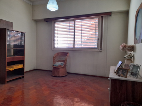 Imagen 15 de 17 de Excelente Terreno S/colectora C/chalet De 4 Amb En 2 Plantas Con Gran Jardín.