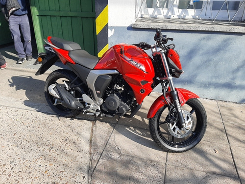 Imagen 12 de 12 de Yamaha Fz Fi