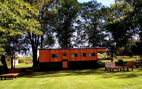 Imagen 5 de 19 de Alquiler Marzo Abril Dos Casas De Campo En Mercedes Para Un Mismo Grupo, 10 Huéspedes. Una Hermosa Hectárea Arbolada, Piscina Cercada, Tv, Wi Fi, Cancha Fútbol, 90 Kmts.caba ,