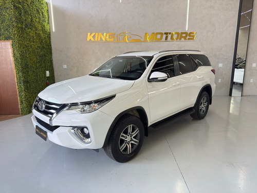Toyota SW4 4.0 VVT-I SRX 7L 4x4 (Aut)