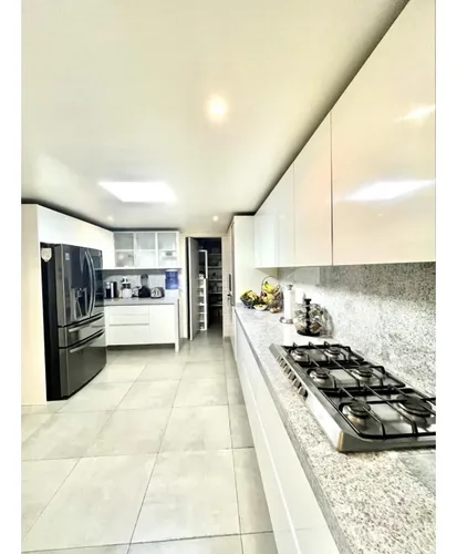 Increíble Casa En Renta En Lomas De Las Palmas