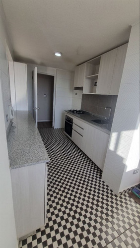 Depto En Arriendo 3d +estudio -2b-estacionamiento 550.00