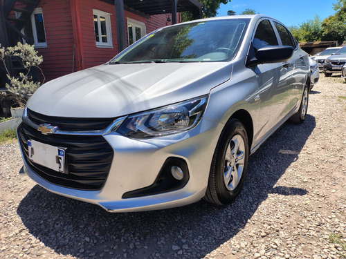 Chevrolet Onix plus 1.2