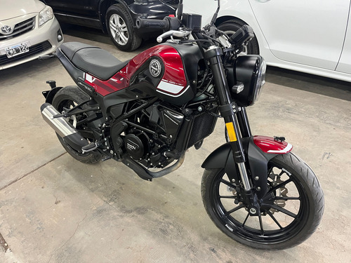 Benelli Leoncino 250cc. Como Nueva!!!