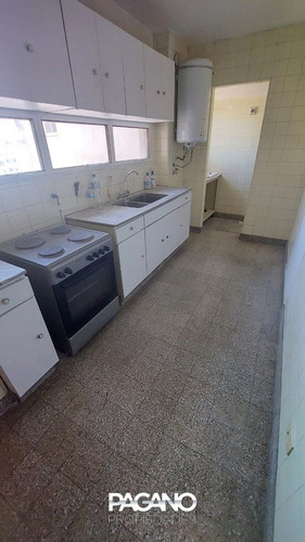 Departamento De 2 Dormitorios + Comodín