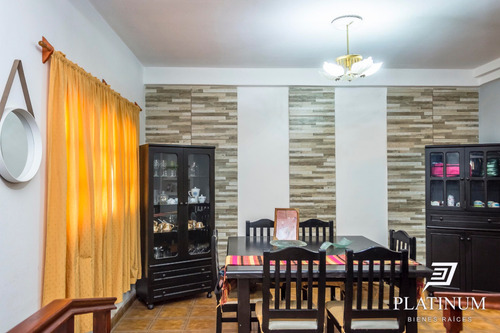 Venta Casa 3 Dormitorios Zona Sur