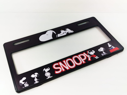 Par Porta Placas Autos Universal Snopy Personajes