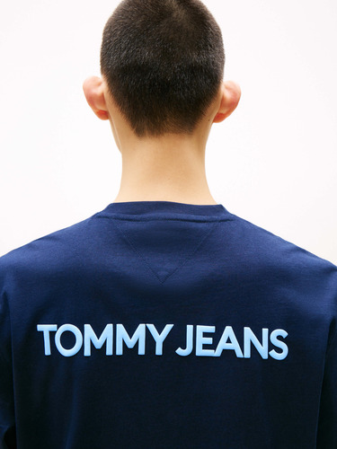 Playera Con Logo En Pecho Y Espalda Hombre Tommy Jeans
